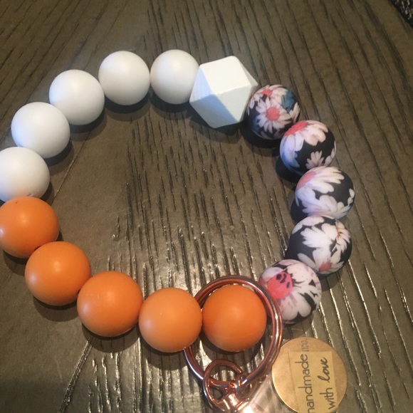 Custom-made bracelet (two)& can be converted to a key chain. Has a bible verse. - Picture 4 of 13